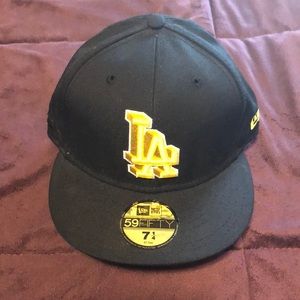 Los Angeles Fitted Hat